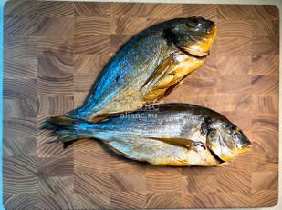 Семга теша (брюшки) холодного копчения: Дорадо х/к