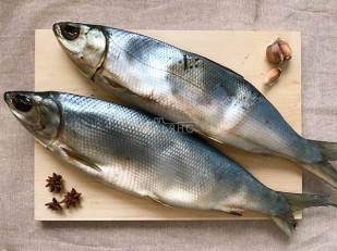 Джерки говяжьи со вкусом чеснока 45 гр.: Сиг вяленый