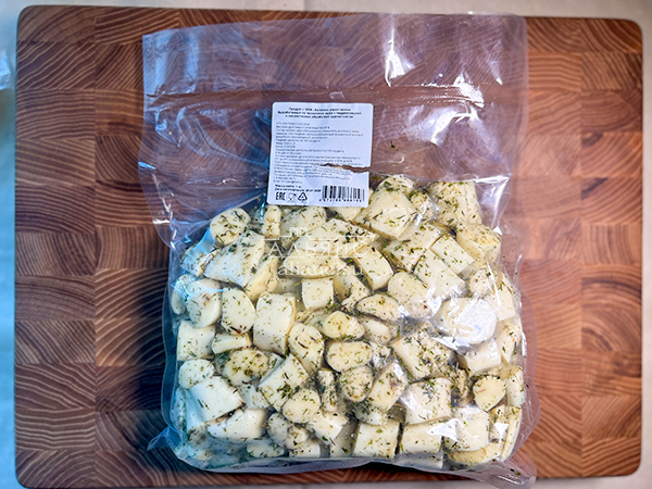 Сырный продукт ФЕРМЕРСКИЙ бочонок укроп чеснок в Барнауле