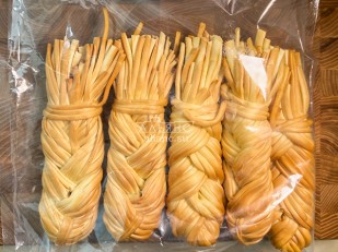 Фрайчизы классические: Сырный продукт ФЕРМЕРСКИЙ коса копченая