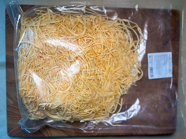 Сырный продукт ФЕРМЕРСКИЙ паутинка с паприкой в Барнауле