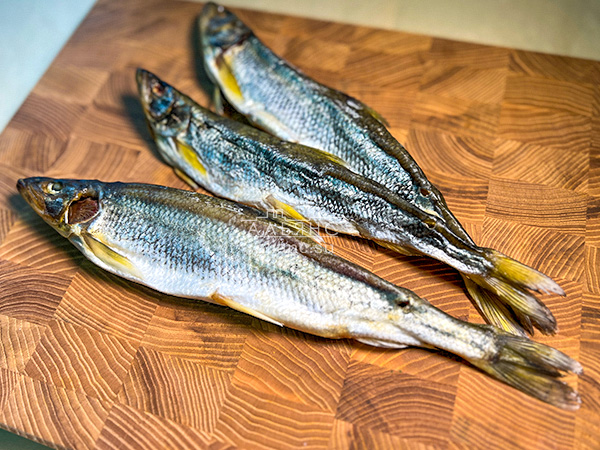 Корюшка без икры вяленая ГОСТ (крупная) в Барнауле