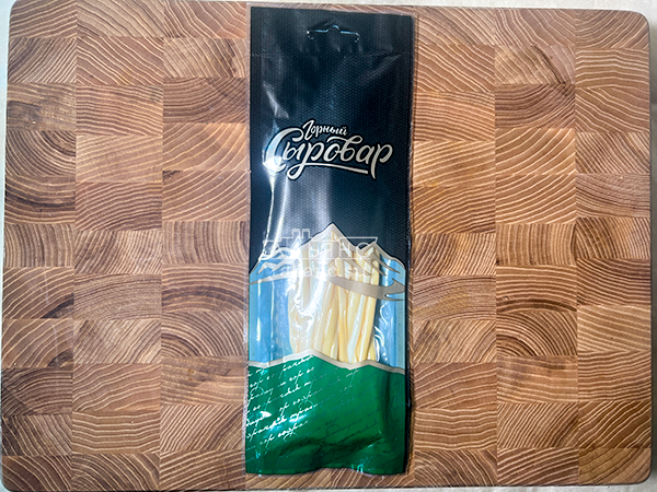 Сыр 60 гр ГОРНЫЙ СЫРОВАР (Нити копчёные) в Барнауле